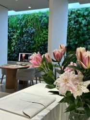 -乐派诗婚纱摄影