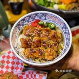 朝天门江景尽收眼底，重庆氛围感日料来啦