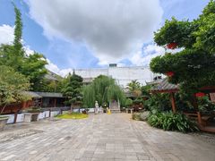 -香麒园·过桥米线·南湖雅宴