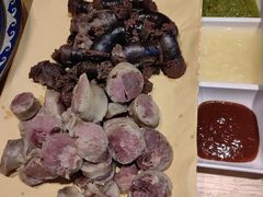 -蒙艾里民族传统菜蒙餐