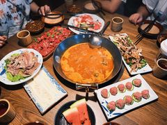 -贵府酸汤牛肉火锅·贵州老字号(飞山街店)