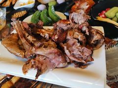 -乌托邦轰趴日租聚会别墅(先生的院子店)
