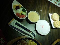 -豪享来中西餐厅(延安东路店)