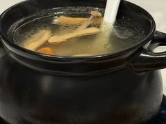 松茸乳鸽汤-琬苑鸽庄·川粤融合菜(解放碑总店)
