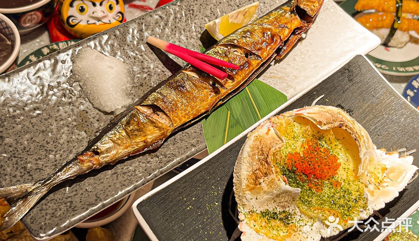 西安日漫回转寿司🍣惊现街头吃一个樱花烂漫