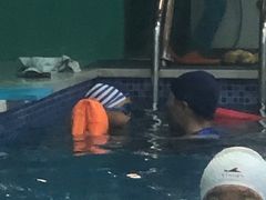 -Swim斯卫姆国际儿童游泳中心(红博中央公园店)