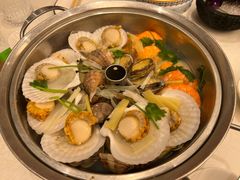 -品海楼·大连海胆锅贴馆(东港店)