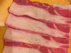 -牛YO寿喜烧·铁板烧和牛火锅自助(市府恒隆店)