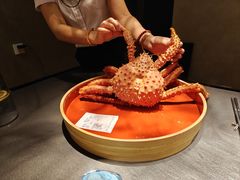 -蟹犇前•帝王蟹雪蟹(陆家嘴店)