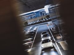 -上海保时捷体验中心