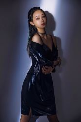 -onlygirl摄影美学馆高端定制(江滩店)