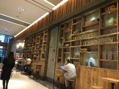 -星巴克臻选(湖滨道店)