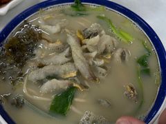 -明呈黄鱼面馆(斜土路店)