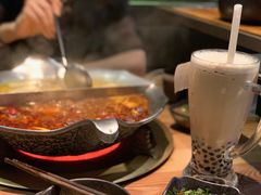 -湊湊火锅·茶憩(杭州湖滨银泰in77店)