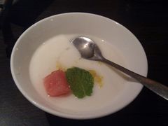 杏仁豆腐-金柚子韩国烤肉(威宁路店)