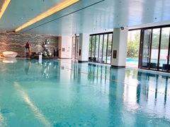 -深圳国际会展中心希尔顿酒店(前海华发冰雪世界店)