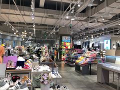 -三福时尚(摩尔城店)