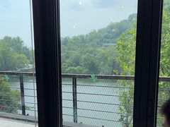 -芳草地度假酒店·野炉中餐厅