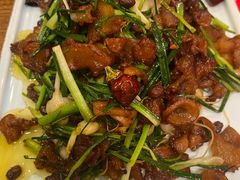 -亮欢寨酸汤鱼(沙冲路店)