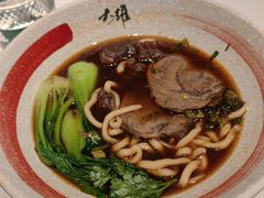 -静香HOUSE·全时段融合餐厅(七星欢乐颂店)