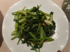 -耶里夏丽·丝路新疆菜·清真食品(徐汇南丹东路臻选店)