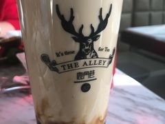 -THE ALLEY 鹿角巷(华润万象城店)
