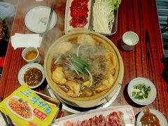 -沙胆彪炭炉牛杂煲(上海日月光广场店)