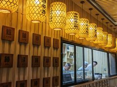 -枝魯枝魯自助料理