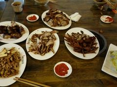 -老鼎万春卤菜(鹭湖宫8区店)