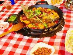 -九门寨石锅鱼烤鱼