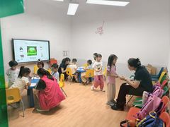 -英孚教育青少儿(滨江中心)