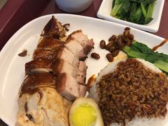-了凡油鸡饭·面(台北101店)