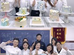 -美斯烘焙培训学院•蛋糕•面包•咖啡(宝安校区)