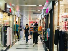 -广州白马服装市场