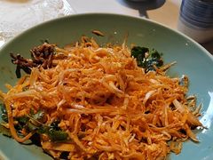 -八府香鸭·啫啫煲(华山路店)