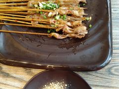 -范二妹独特烧烤夜宵城(宜宾总店)