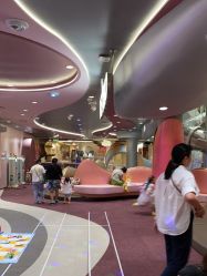 -奈尔宝·国风主题儿童乐园·亲子餐厅(豫园商城店)
