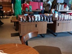 -星巴克(宝山万达店)