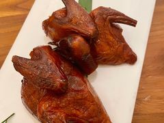 脆皮乳鸽-燕郊烧鸽子(和众店)