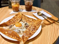 杂菌培根芝士可丽饼-GOTLOT COFFEE&KITCHEN角落厨房NOOK店
