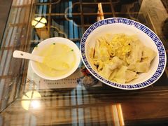 -笑来喜馄饨小笼工坊店(湖滨街店)