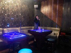 -K+全国连锁KTV(绿地缤纷天地店)