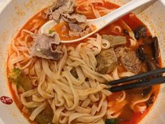 臻味私房番茄牛腩面-康师傅私房牛肉面(申虹店)