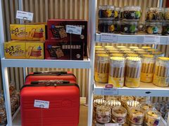 -85度C(生甜甜圈研究工坊·上海平凉店)