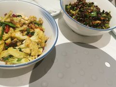 黏汁秋葵炒长豆角-老湘亲·品鉴湘菜(湖里店)