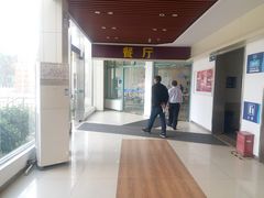 -小昆山服务区-停车场