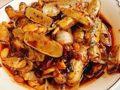 -赶海部落海鲜城(海阳路店)