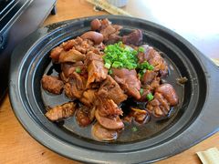 -石磨豆花家常菜·牦牛排土火锅