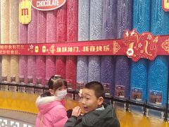 -m豆巧克力世界(上海世茂广场店)