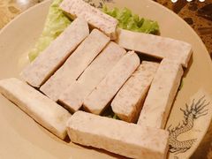 冰糖芋-小龙坎老火锅(滨江店)